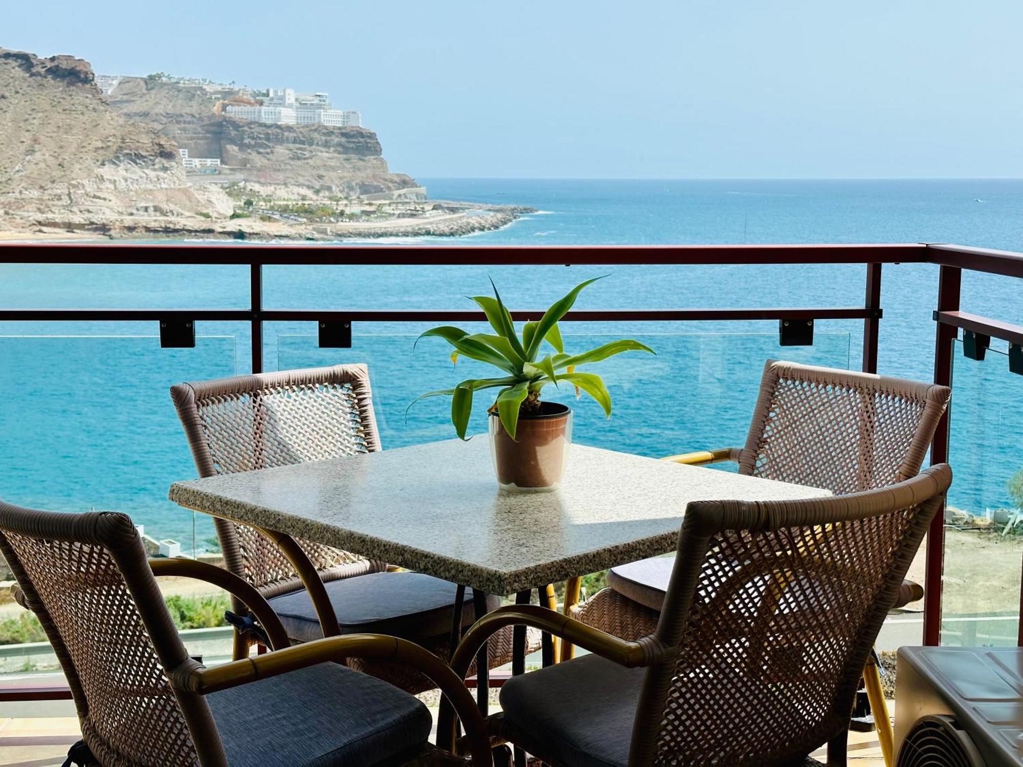 Su Eminencia - Sea View Apartment With Modern Comforts Playa Del Cura  Ngoại thất bức ảnh